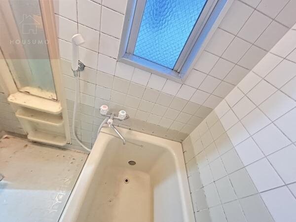 物件内観写真18　(ゆったり過ごせるお風呂です)