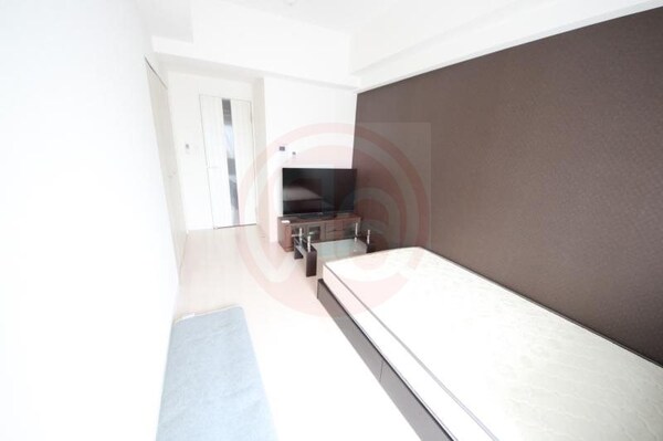 寝室(落ち着いて過ごせるお部屋なので、寝室にいかがでしょうか)