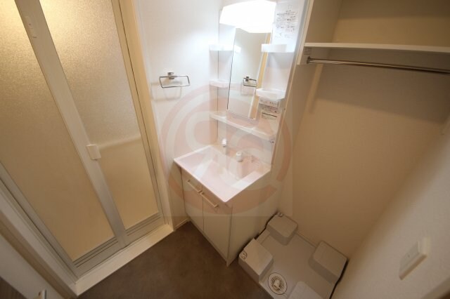 物件内観写真18　(使いやすい洗面所です)