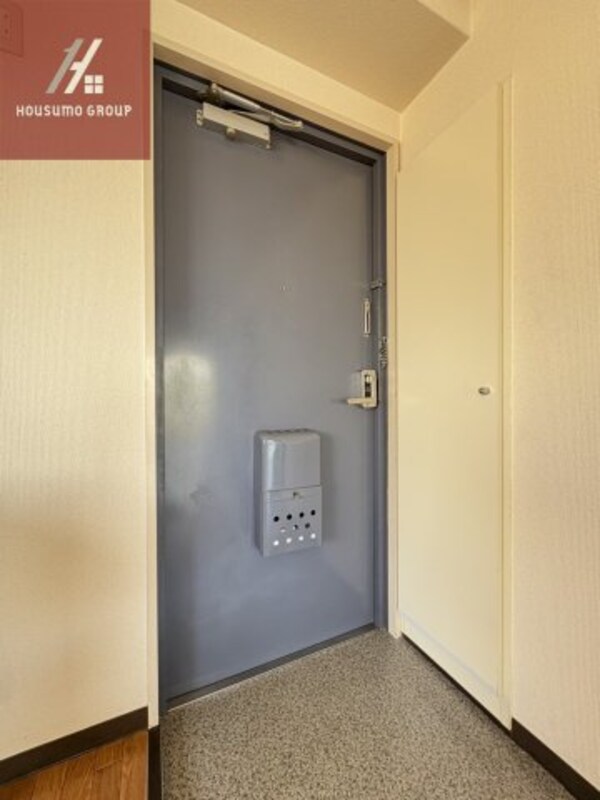 玄関(シンプルで使いやすい玄関です)