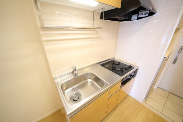 物件内観写真6　(キッチンでお料理をお楽しみください)