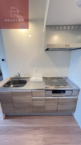 物件内観写真6　(コンパクトなキッチンで掃除もラクラク)