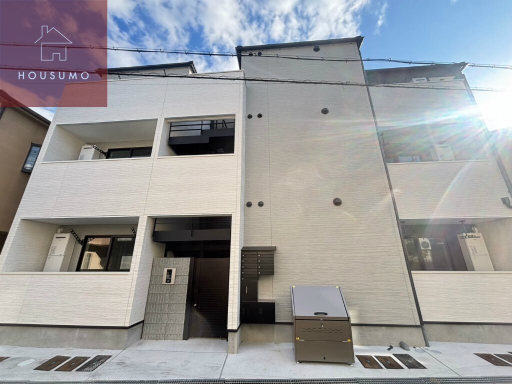 物件外観写真4　(毎日通るエントランスはこのようになっています)