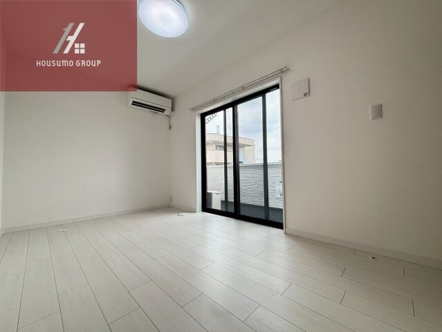 物件内観写真5　(居間です)