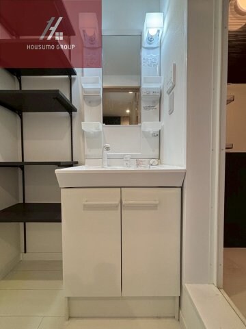 物件内観写真17　(独立洗面台です)