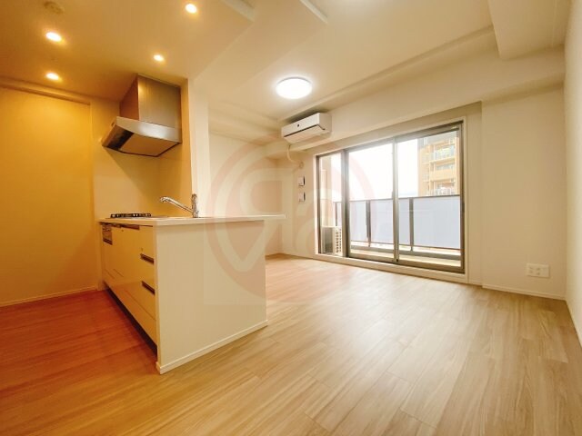 物件内観写真4　(ゆったり過ごせる居間です)