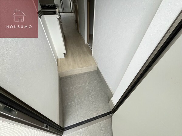 玄関(毎日通る玄関はこちらです)