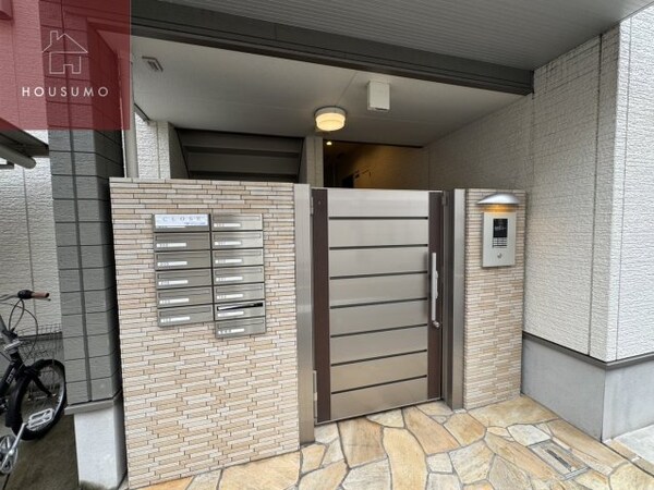 エントランス(建物の内部です)