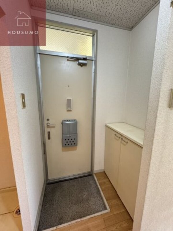 玄関(きれいな玄関です)