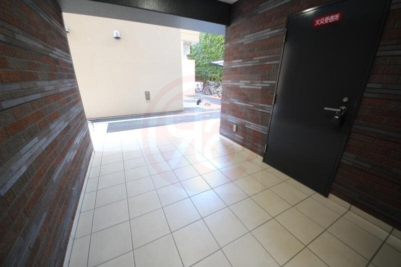 物件外観写真3　(建物の内部です)