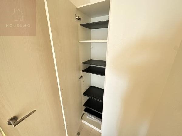 物件内観写真28　(収納のためのスペースです)