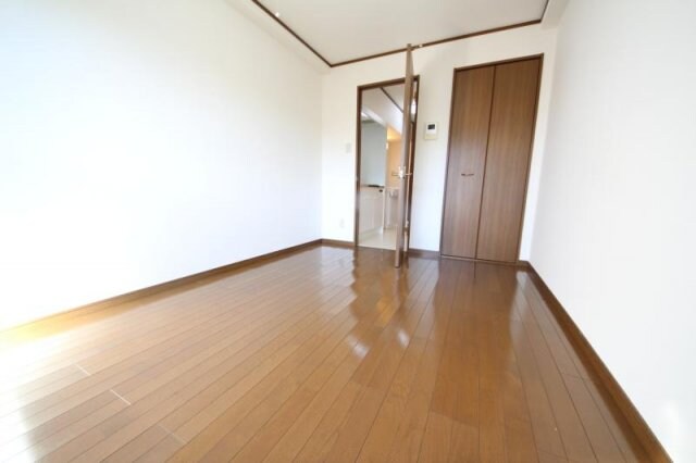 物件内観写真10　(寝室です)