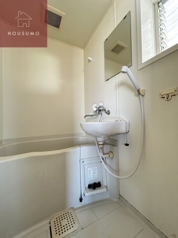 物件内観写真7　(きれいなお風呂です)