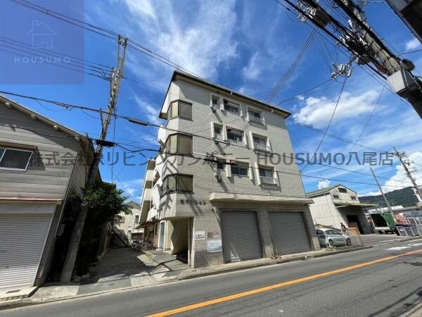 物件外観写真1　(外観もきれいです)