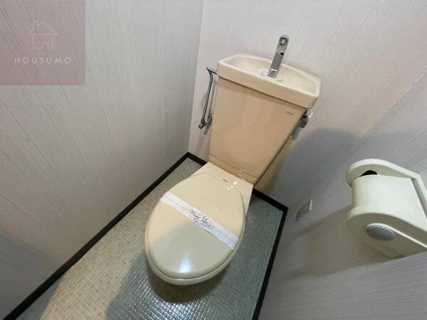 トイレ(清潔感のあるトイレです)