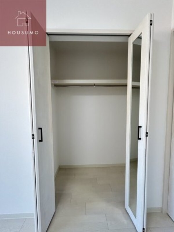 収納(たっぷりとした収納スペースです)