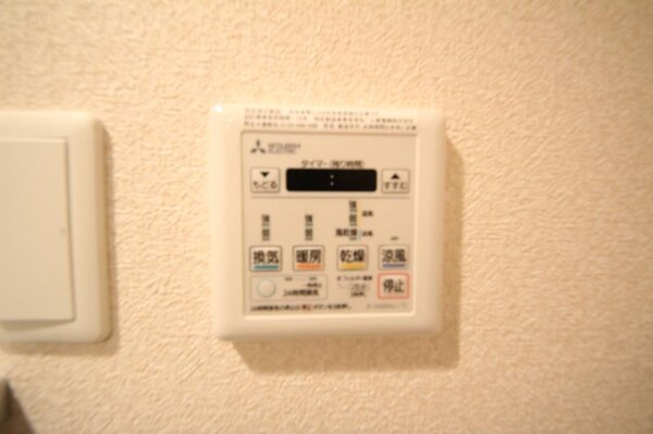 建物設備(コンパクトなキッチンで掃除もラクラク)