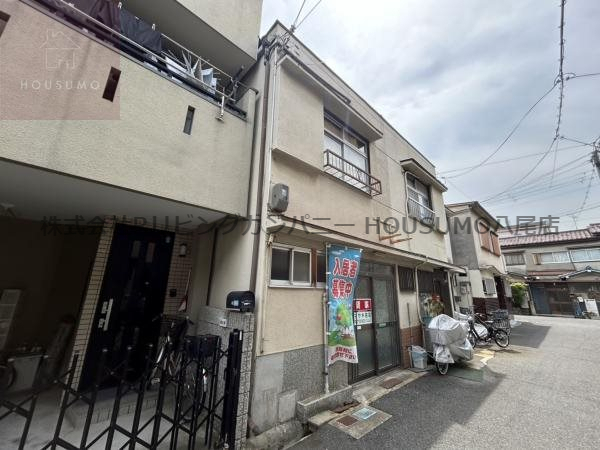 山城町3丁目貸家