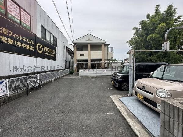 駐車場(駐車場があります)