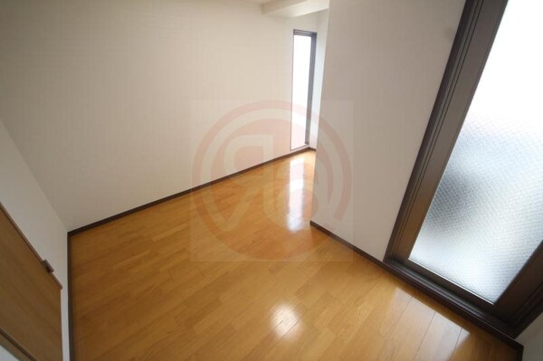 洋室(ゆったりした洋室です)