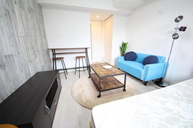 物件内観写真16　(こちらのリビングで趣味の時間をお楽しみください)