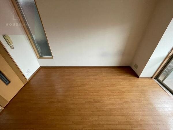 物件内観写真16　(ゆったり過ごせるリビングです)