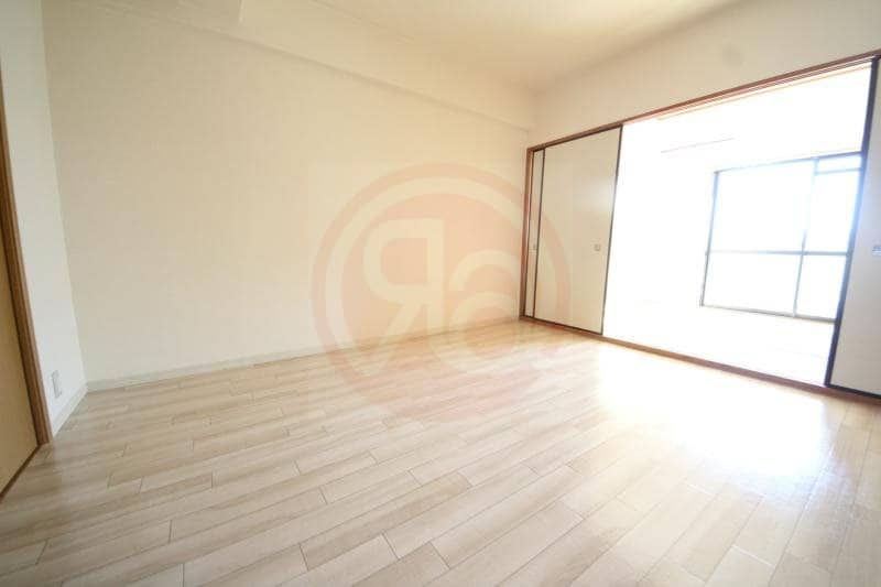 物件内観写真13　(お子さんのお部屋にいかがでしょうか)