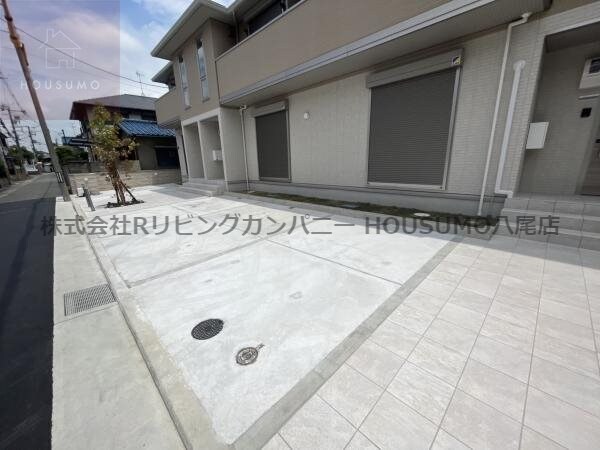 駐車場(駐車場です)