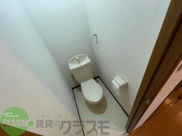 トイレ(ゆったりとした空間のトイレです)