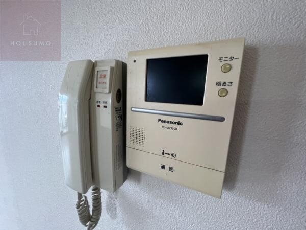 物件内観写真25　(収納のためのスペースです)