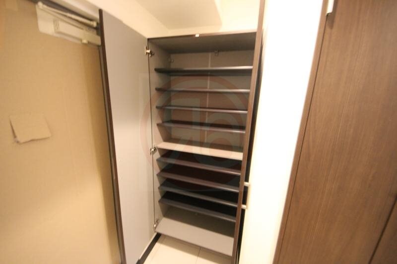 物件内観写真23　(収納豊富です)