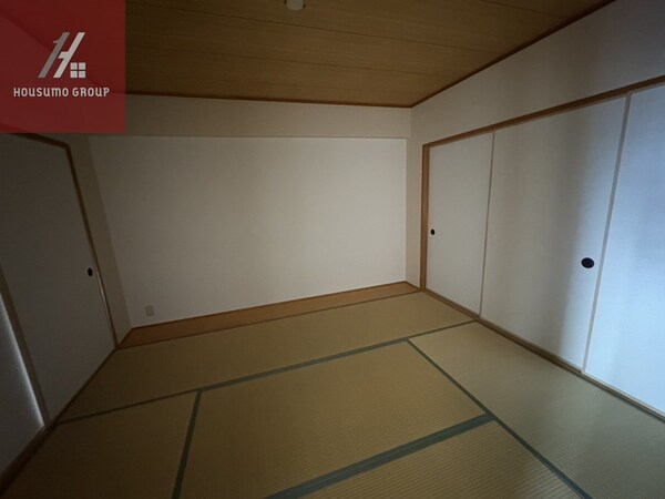 和室(明るい和室です)