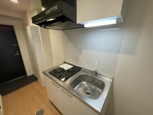 キッチン(コンパクトなキッチンで掃除もラクラク)