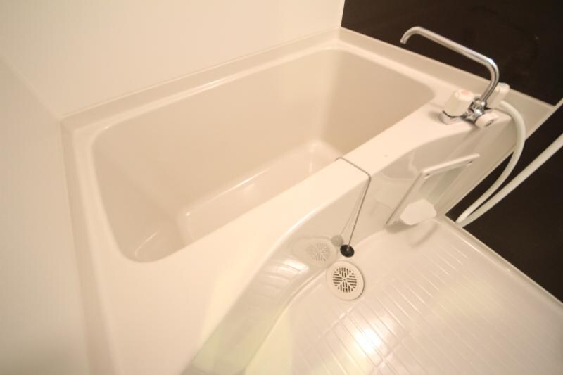 物件内観写真18　(日々の暮らしに欠かせないお風呂です)
