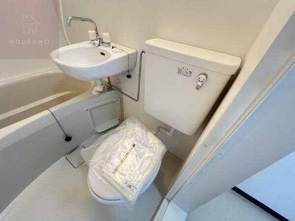 トイレ(シンプルで使いやすいトイレです)
