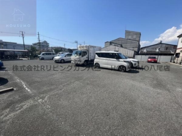 駐車場(駐車場完備です)