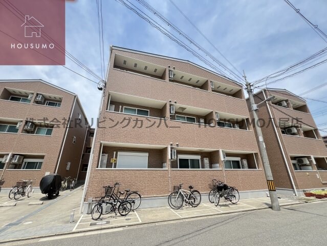 物件外観写真2　(おしゃれな外観です)