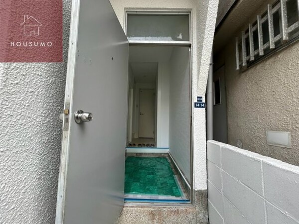 玄関(ゆったりとした玄関です)