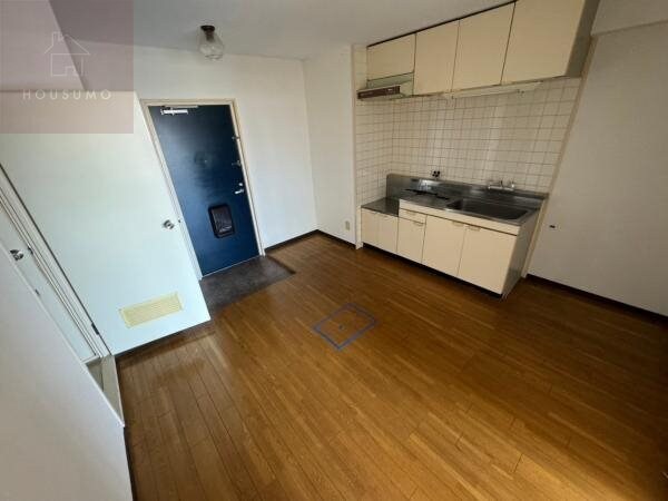 物件内観写真4　(使いやすい居間です)