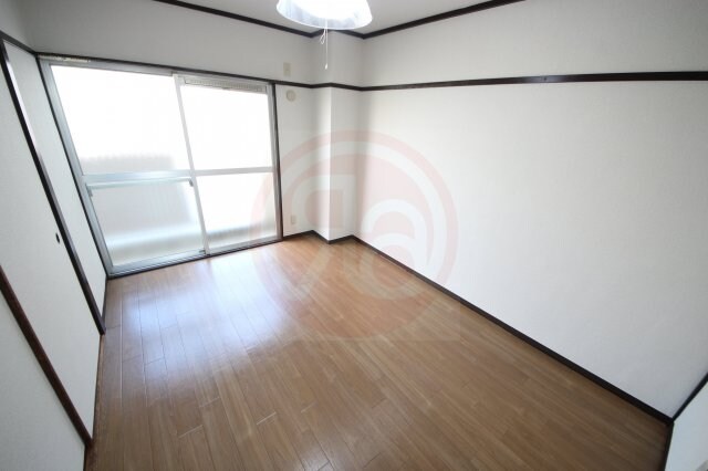 物件内観写真11　(収納があります)