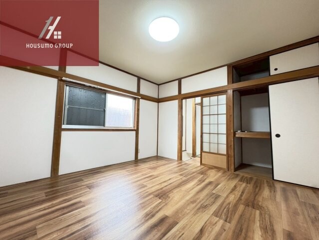 物件内観写真7　(使い勝手のいい洋室です)