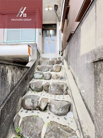 物件外観写真3　(建物の内部です)