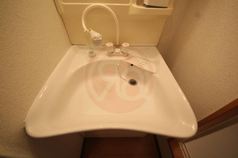 物件内観写真19　(独立洗面化粧台が付いています)