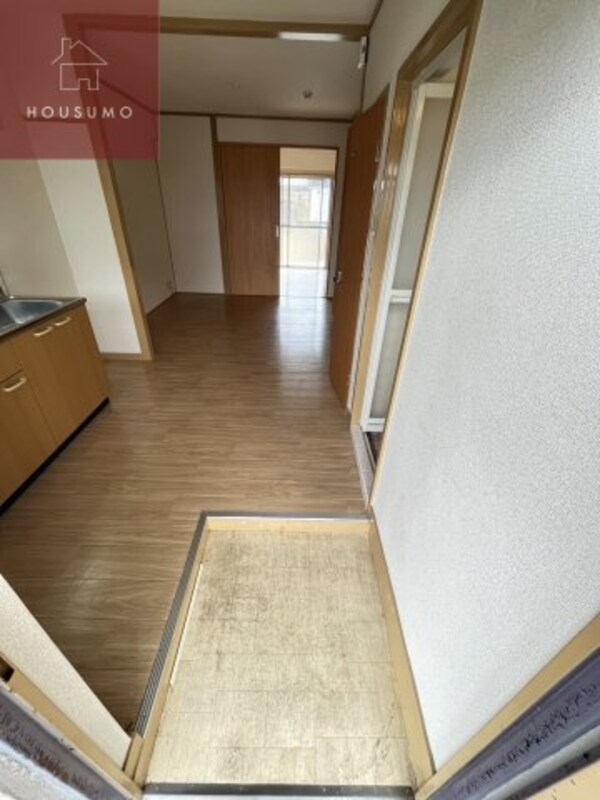 玄関(玄関です)