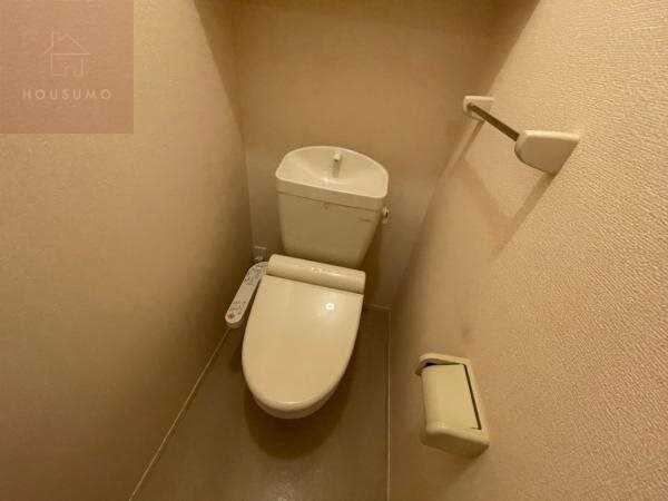 トイレ(ゆったりとした空間のトイレです)