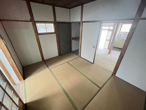 物件内観写真16　(リビングです)