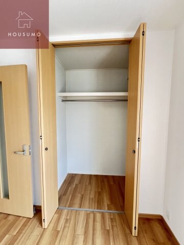 物件内観写真19　(ちょっとした収納スペースも充実しています)