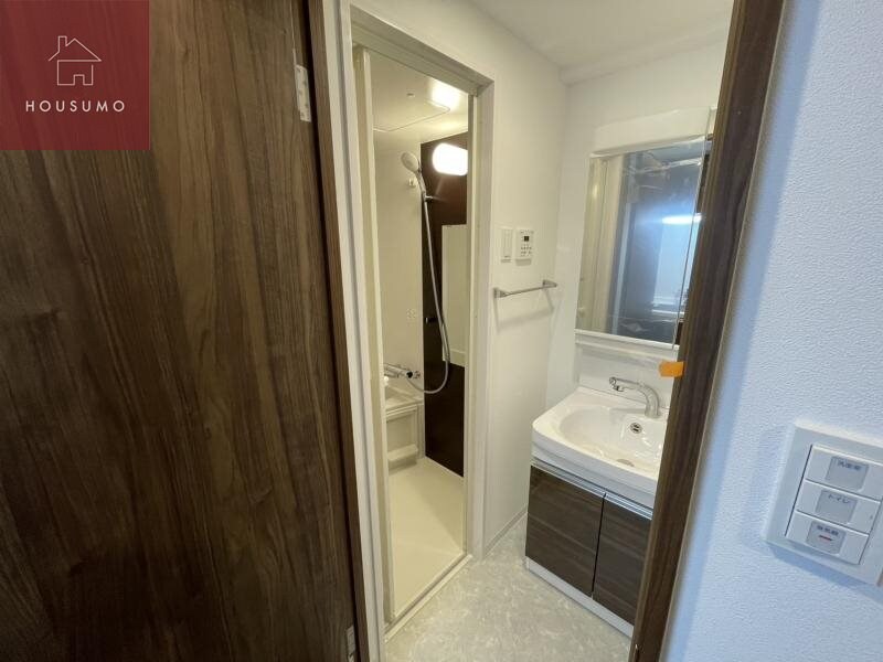 物件内観写真22　(独立洗面化粧台付き)