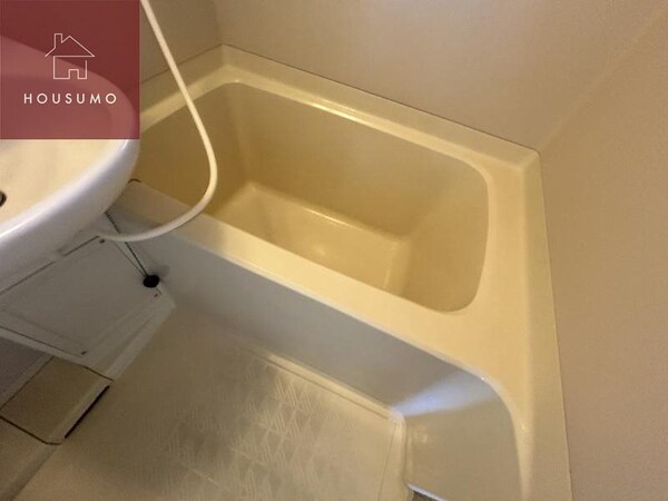 浴室(日々の疲れを癒すお風呂付です)