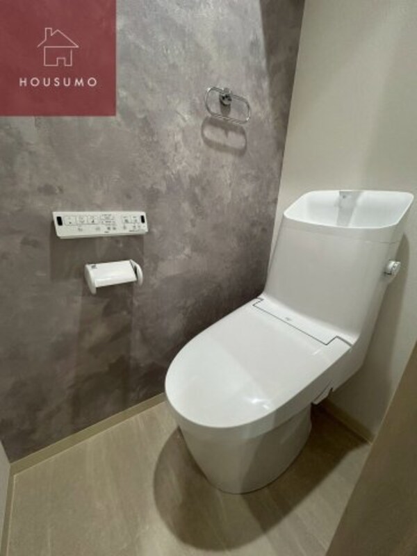 トイレ(コンパクトで使いやすいトイレです)